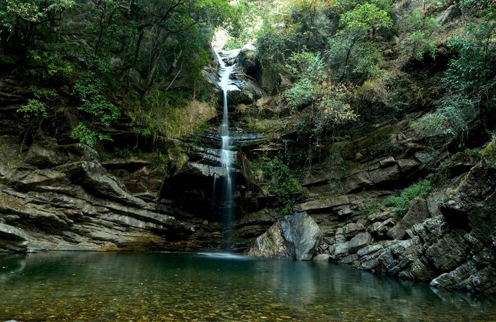 Bhalu Garh Waterfalls